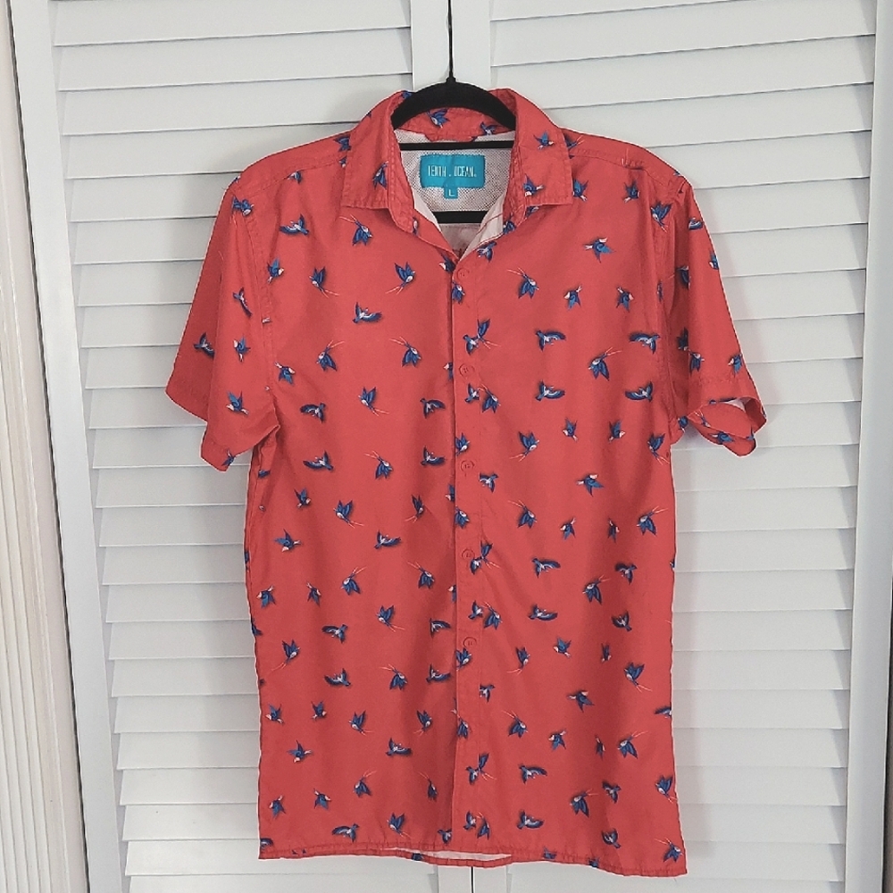 Tenth Ocean Shirt, Size L, Red with Bluebird Pattern, Mesh Backing on‎ Shoulder
